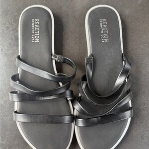 Kenneth Cole Reaction Strappy Black Sandals